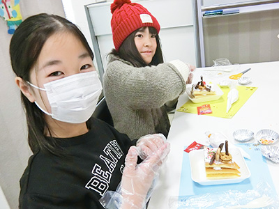 ケーキ作りの様子