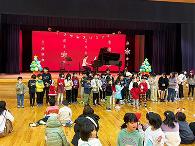 ピアノステージの様子